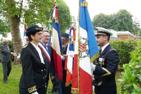 Z1806-09 AET LA 21a la Sous-Prefete et Antoine Gibert notre porte-drapeau