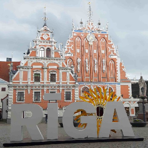 Z2406-12 J1 031 Riga Place de la Mairie