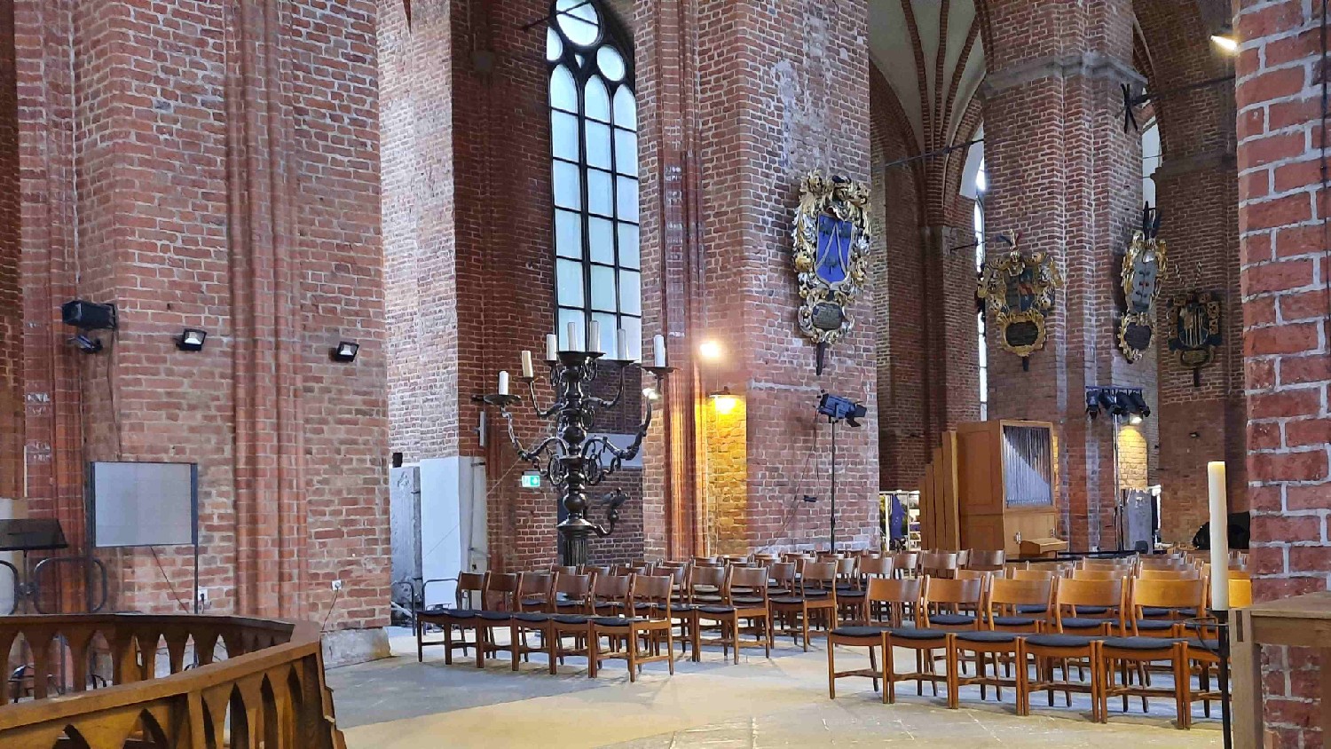 Z2406-16 J5 332b Riga - Visite de l'église Saint Pierre