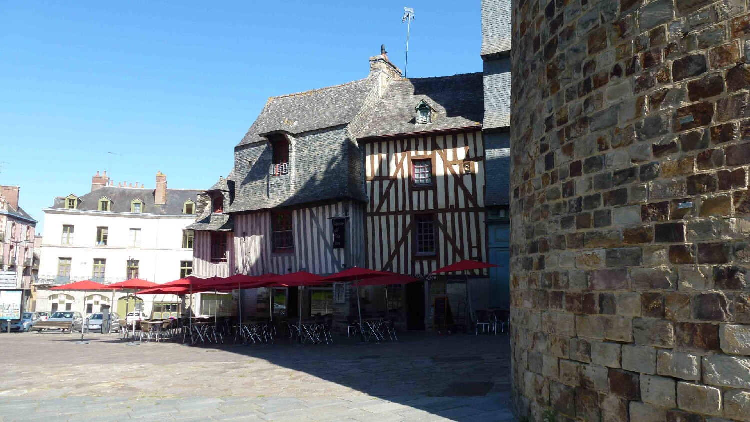 Z2505-15 GDG Ouest à Vitré 006a