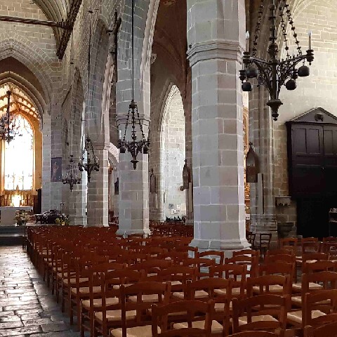 Z2505-15 GDG Ouest à Vitré 042 Eglise Notre Dame