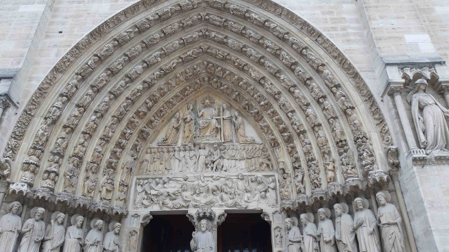 Z2510-10 AG GDG Paris 28 - la cathédrale - Portail du jugement dernier
