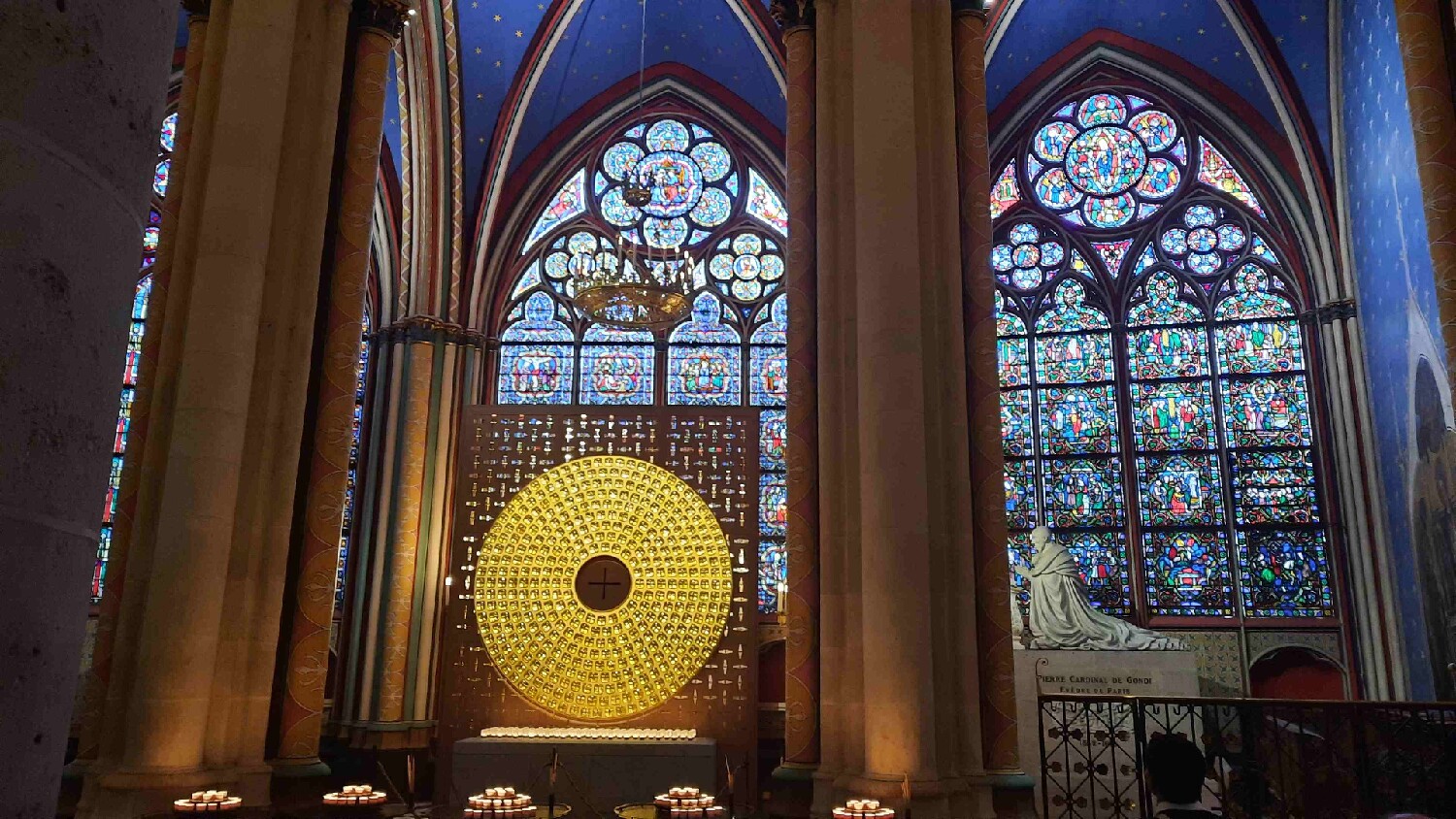 Z2510-10 AG GDG Paris 52 - la cathédrale - Reliquaire de la Sainte Couronne