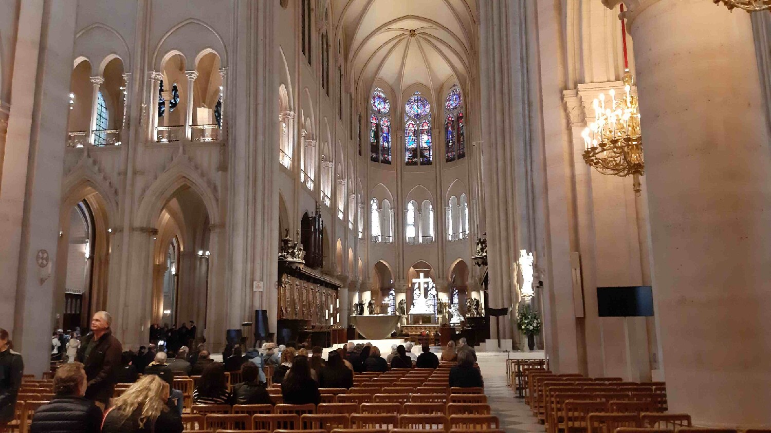Z2510-10 AG GDG Paris 56 - la cathédrale - Choeur vu de la nef