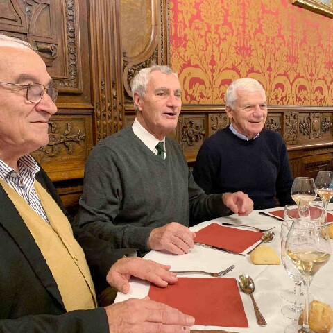 Z2510-10 AG GDG Paris 66 - aux Gueules Cassées - le déjeuner