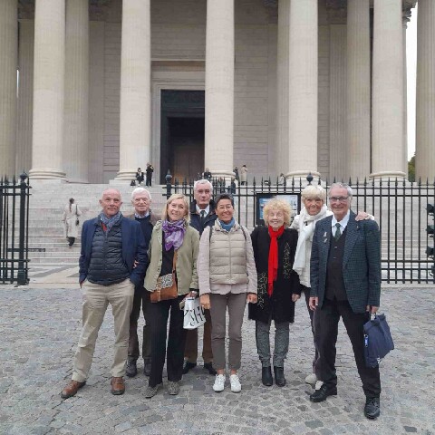 Z2510-10 AG GDG Paris 84 - après le Finex - Photo devant la Madeleine