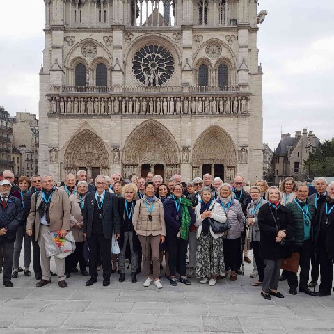 2-Z2510-10 AG GDG Paris - les GDG à ND et aux GC